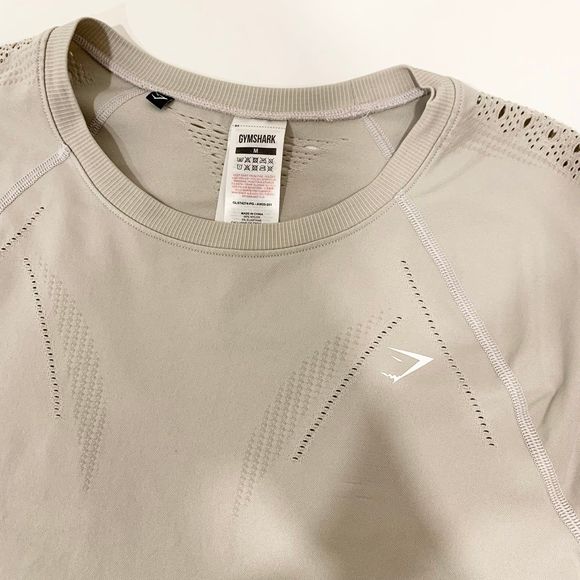 Gymshark energy seamless Tshirt size M - Picture 2 of 5